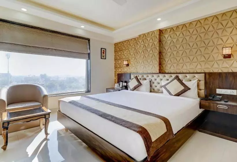 هتل Sanskar Jaipur