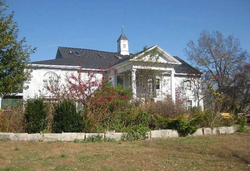 住宿加早餐 Inntiquity, A Country Inn