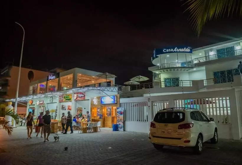 هتل Casa Arnaldo Esmeraldas