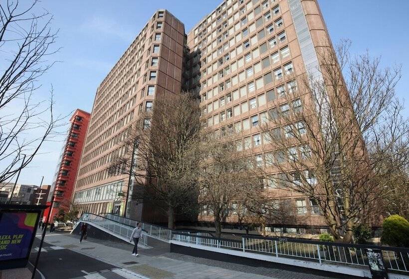 هتل Popup Bristol