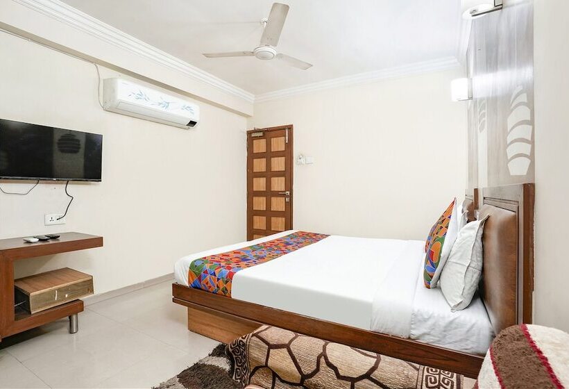Fabhotel Shanti Sadan