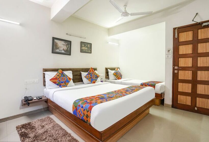 Fabhotel Shanti Sadan