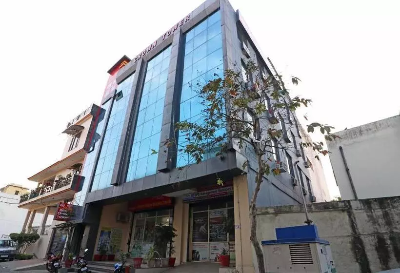 Oyo 29127 Hotel Crown Tower