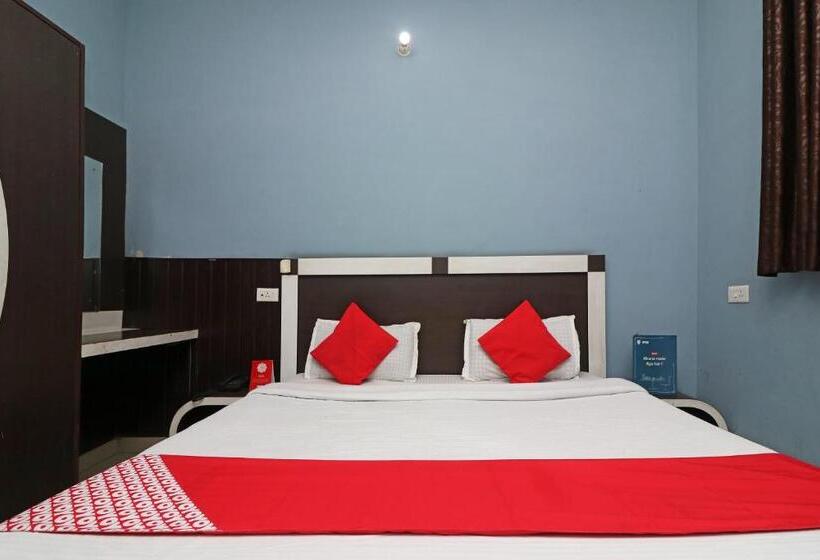 Oyo 29127 Hotel Crown Tower