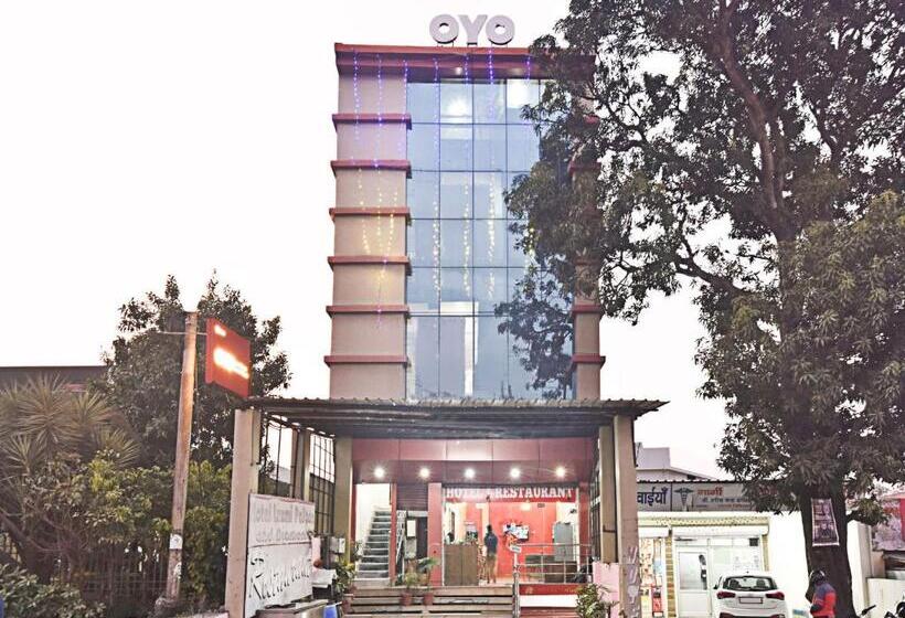 Oyo 29221 Hotel Shree Laxmi Palace
