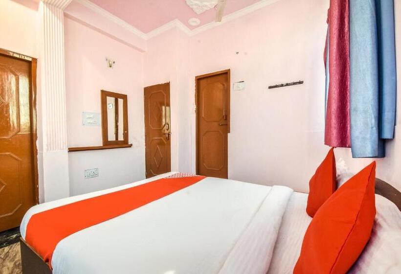 Oyo 29221 Hotel Shree Laxmi Palace