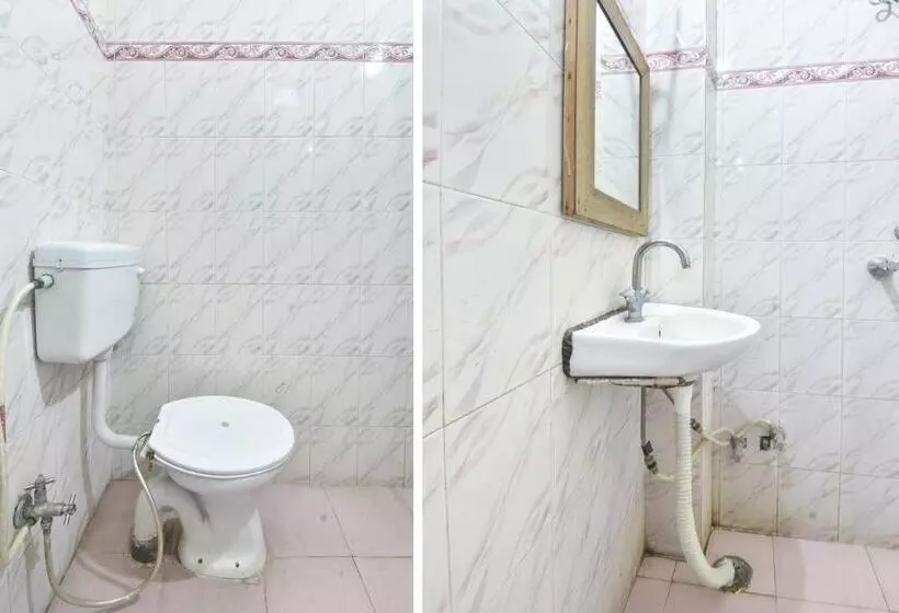 Oyo 29221 Hotel Shree Laxmi Palace