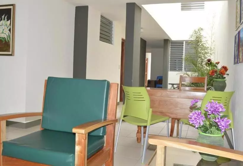 هاستل Hostal Libertad