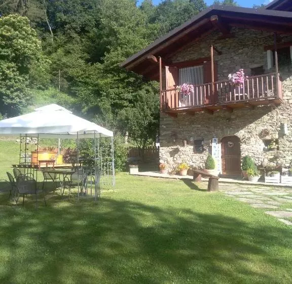 ホテル Agriturismo Ciambun