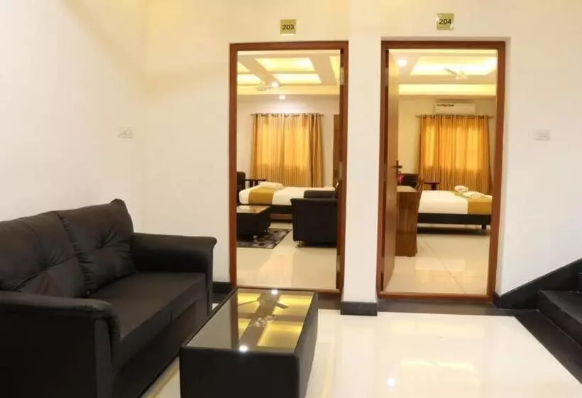 Hotelli Dana Residency By D2v