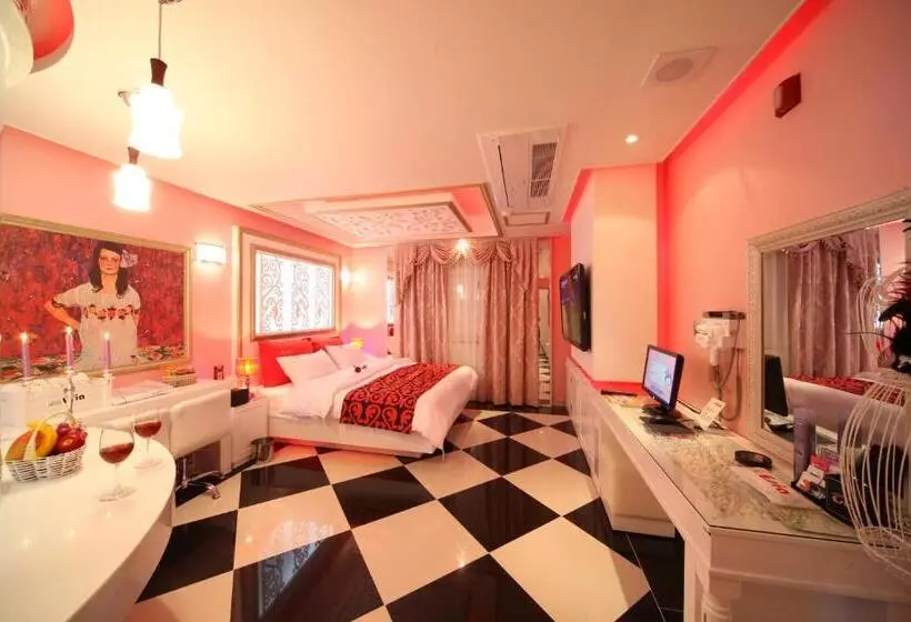 Hotelli Esia