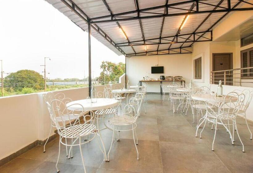 בית מלון כפרי Super Townhouse Rcc Sunrise