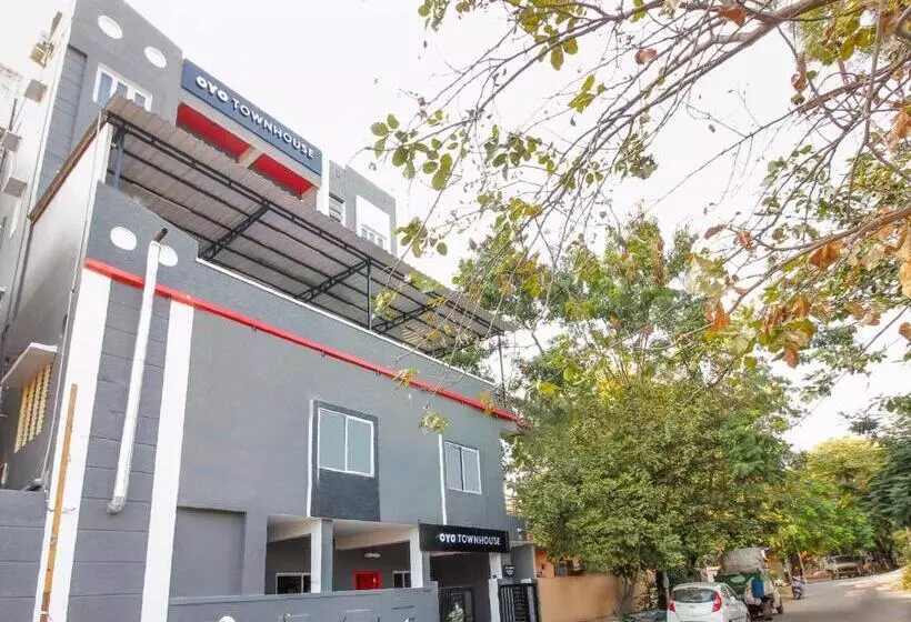 ホテル Super Townhouse Rcc Sunrise