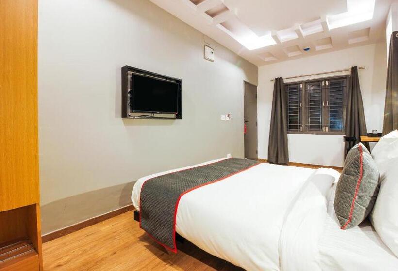 בית מלון כפרי Super Townhouse Rcc Sunrise