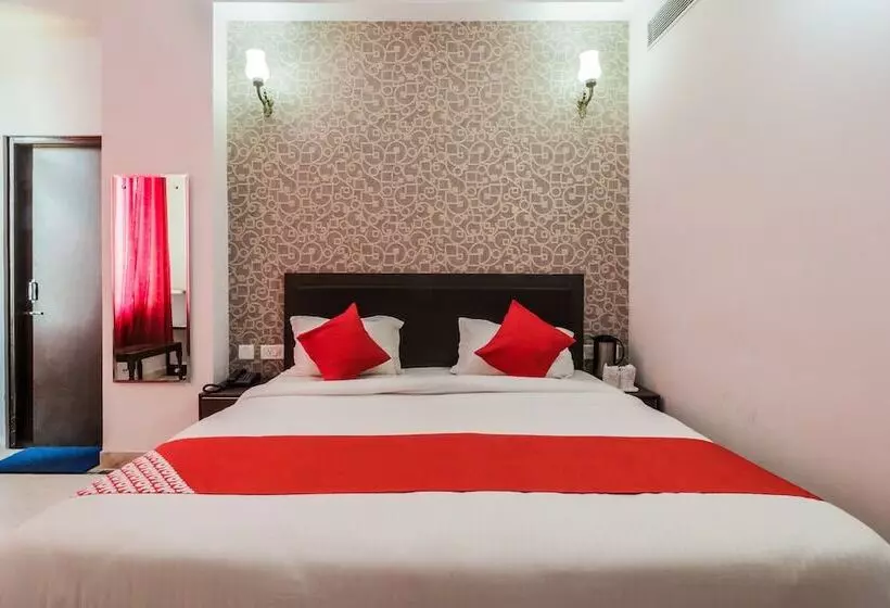 Oyo 29096 Hotel Jaipur Park Paradise