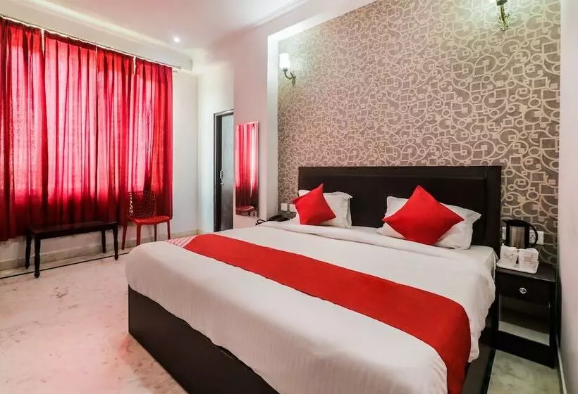 Oyo 29096 Hotel Jaipur Park Paradise