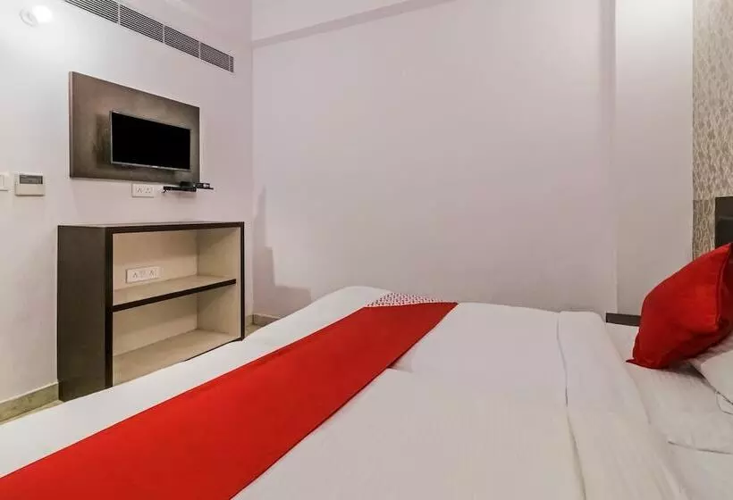 Oyo 29096 Hotel Jaipur Park Paradise