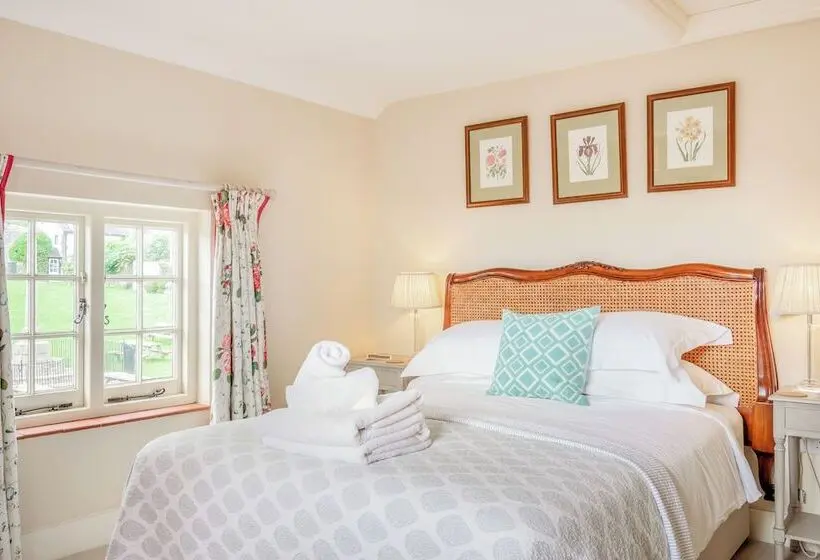 ベッドアンドブレックファースト Minnie   Tiger Inn