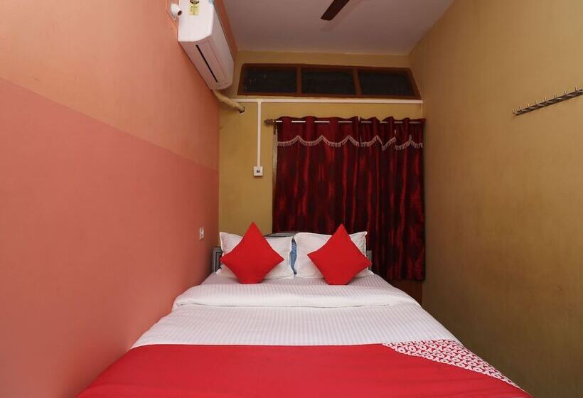 Oyo 27996 Hotel Green Park