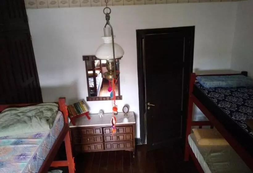 تختخواب و صبحانه Malala Jujuy Hostel