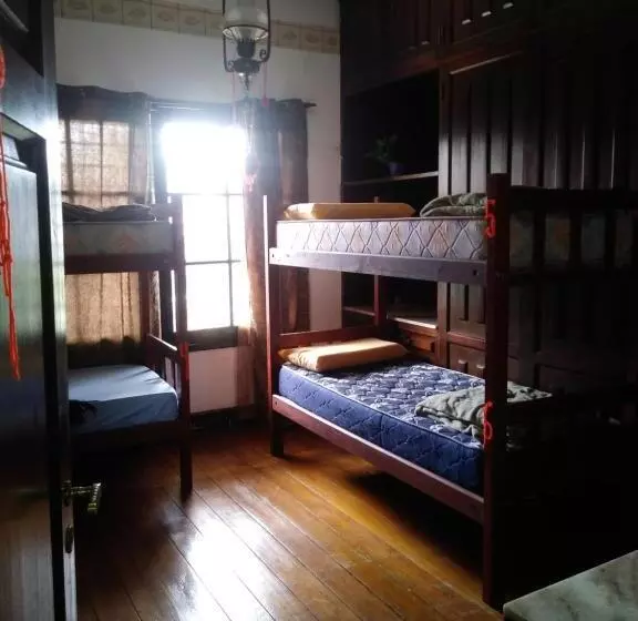 تختخواب و صبحانه Malala Jujuy Hostel