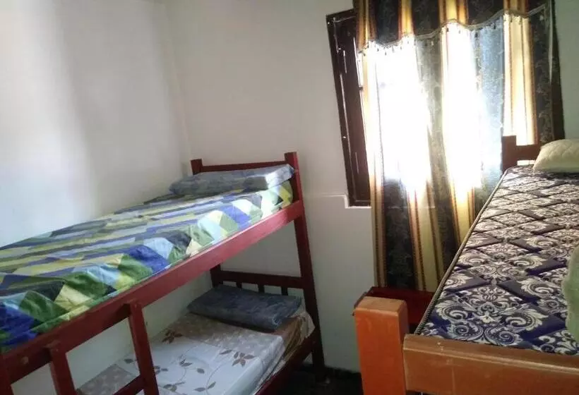 تختخواب و صبحانه Malala Jujuy Hostel