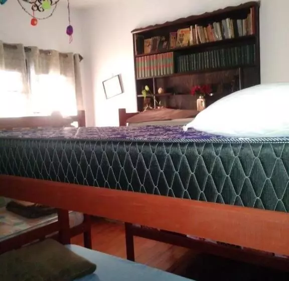 تختخواب و صبحانه Malala Jujuy Hostel