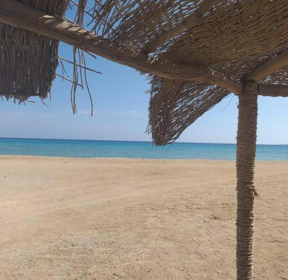 هتل Deep South Eco Lodge