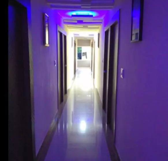 Hotelli Highland Inn