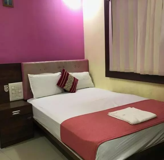 Hotelli Highland Inn