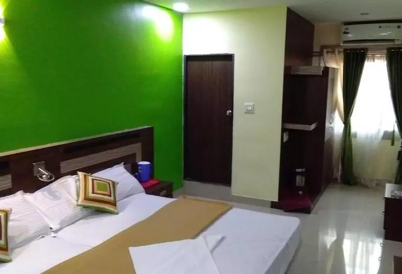 Hotelli Highland Inn