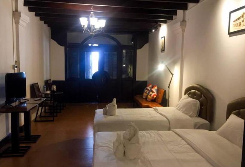 بنسيون Queens Inn, Savannakhet