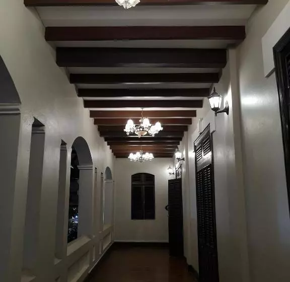 پانسیون Queens Inn, Savannakhet