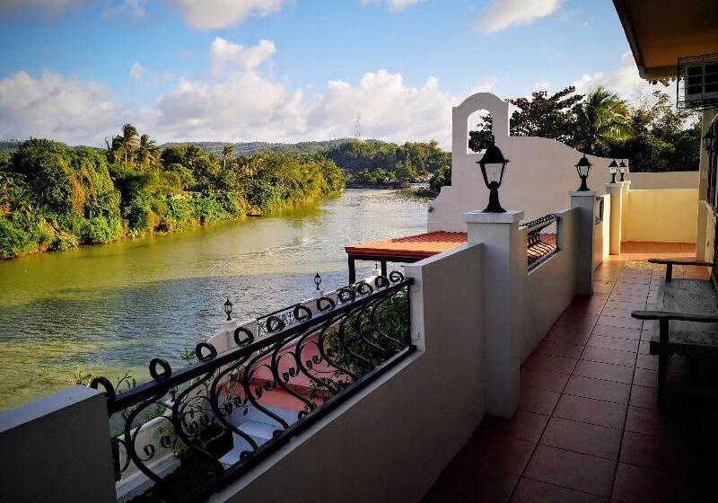 Casa Marina Bed And Breakfast