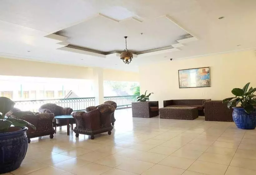 Dottie S Place Hotel & Restaurant