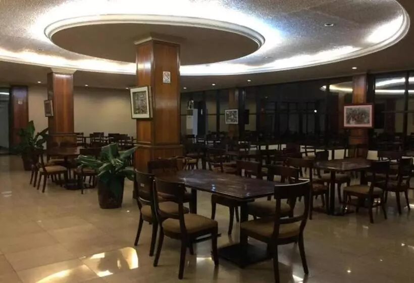 Dottie S Place Hotel & Restaurant