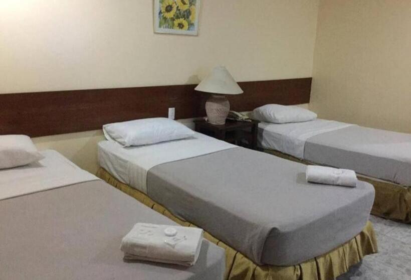 Dottie S Place Hotel & Restaurant