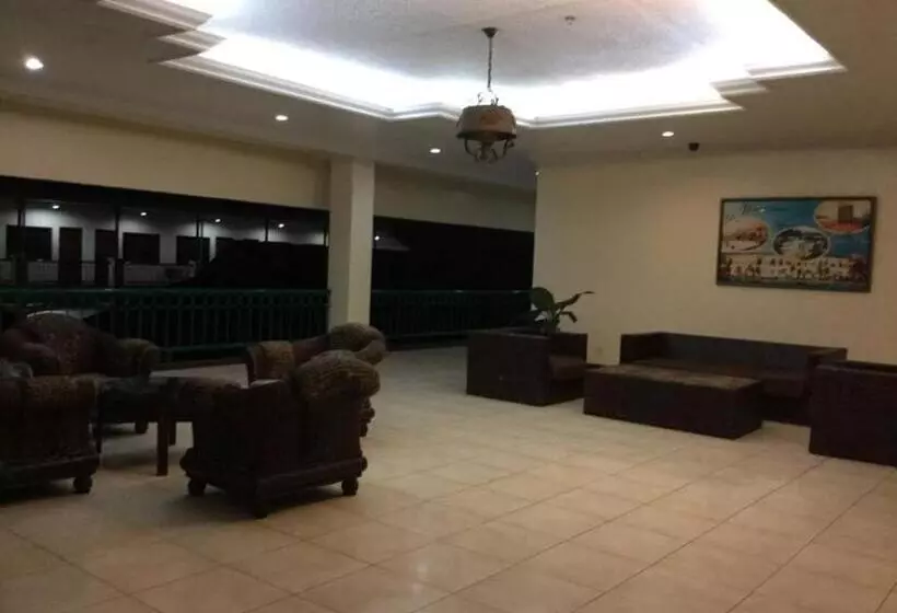 Dottie S Place Hotel & Restaurant