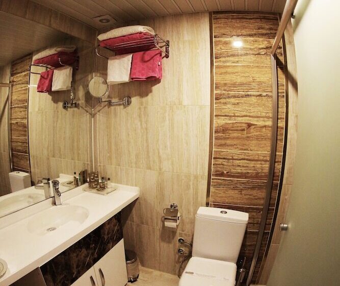 בית מלון כפרי Nasa Gold