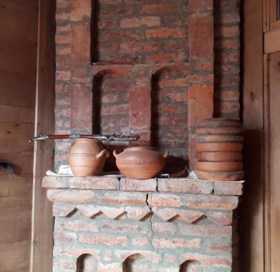 پانسیون Mtirala House