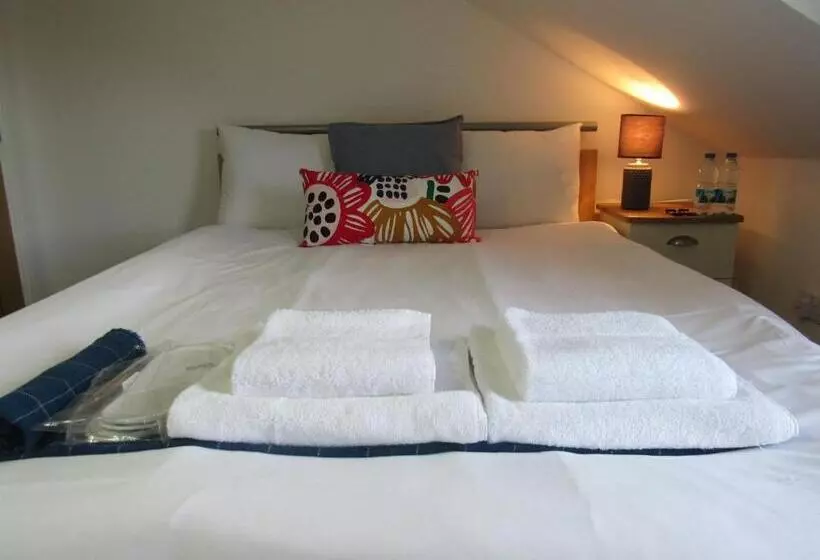 Majatalo The Mill Suites  Tas Accommodations