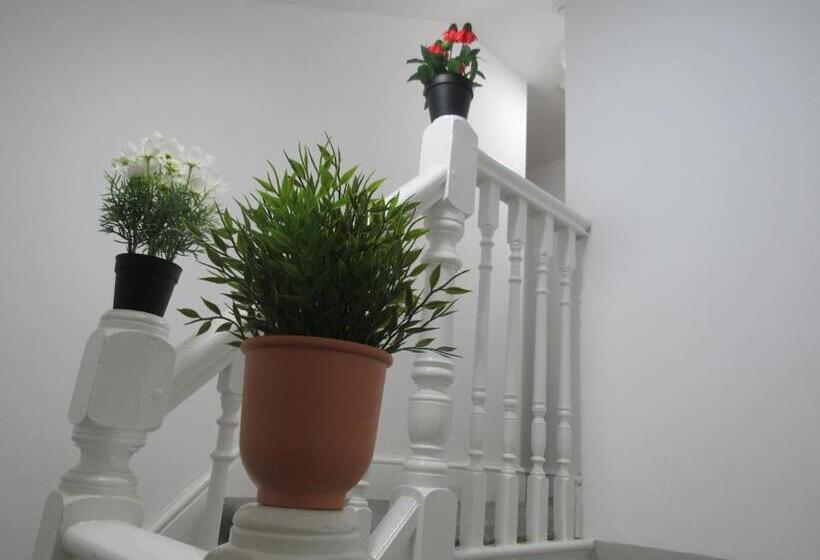 بنسيون The Mill Suites  Tas Accommodations