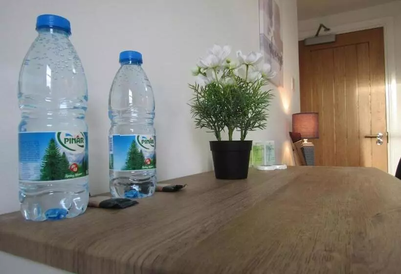 Majatalo The Mill Suites  Tas Accommodations