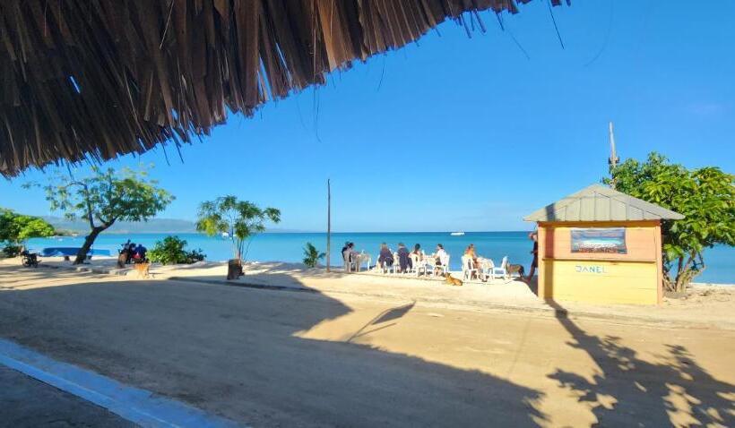 پانسیون Villa Rosa