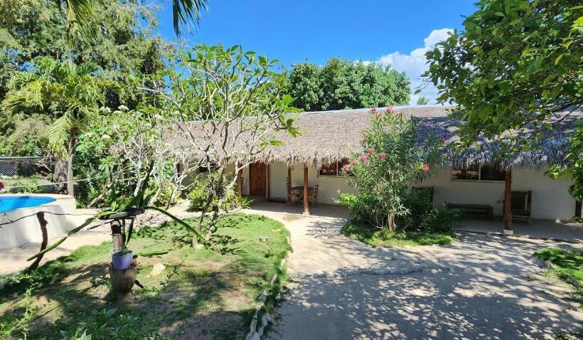 پانسیون Villa Rosa