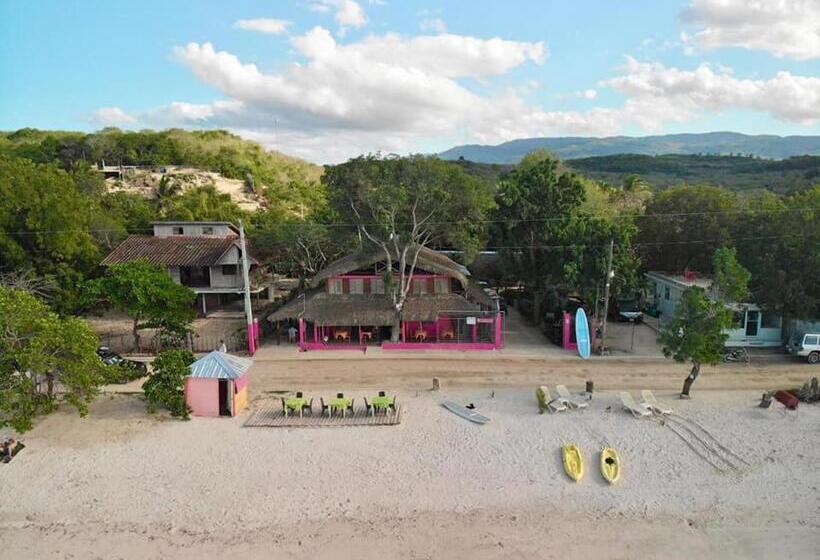 پانسیون Villa Rosa