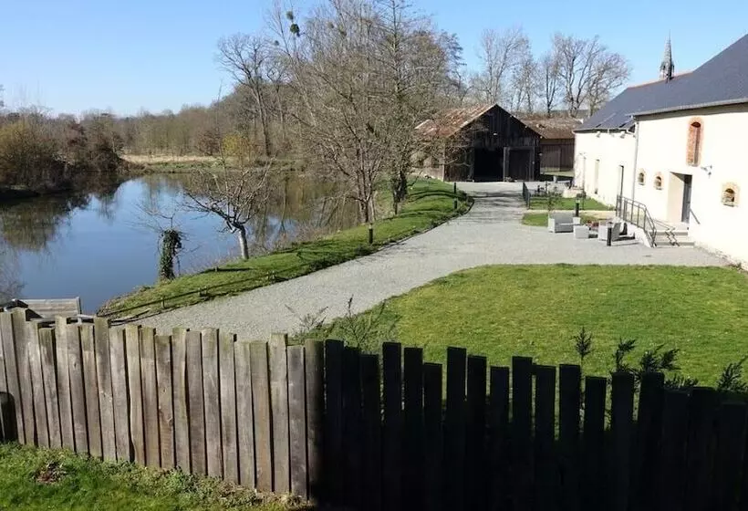 Aamiaismajoitus (B&B) Ilot Du Moulin