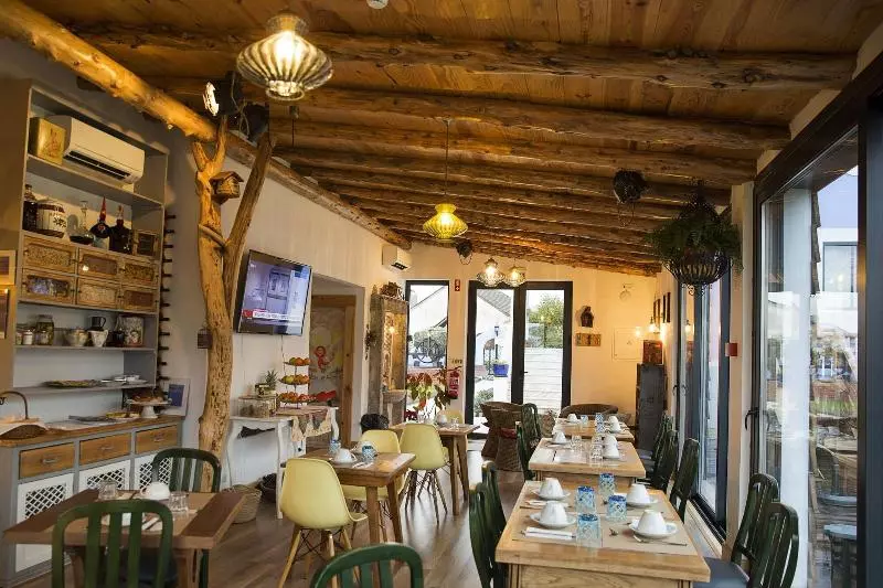 Aamiaismajoitus (B&B) Ninho Saloio