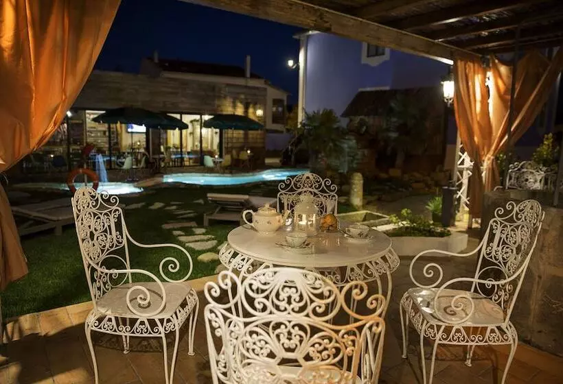 Aamiaismajoitus (B&B) Ninho Saloio