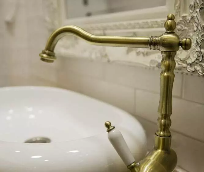 Aamiaismajoitus (B&B) Ninho Saloio